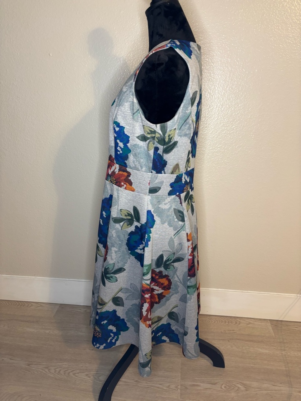 Calvin Klein Gray Floral Fit-and-Flare Dress Size 12 - Picture 2 of 6